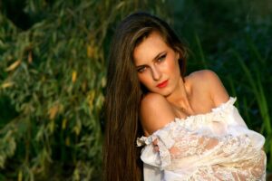 大人ニキビを防ぐためのメイクと毛穴詰まり対策は？